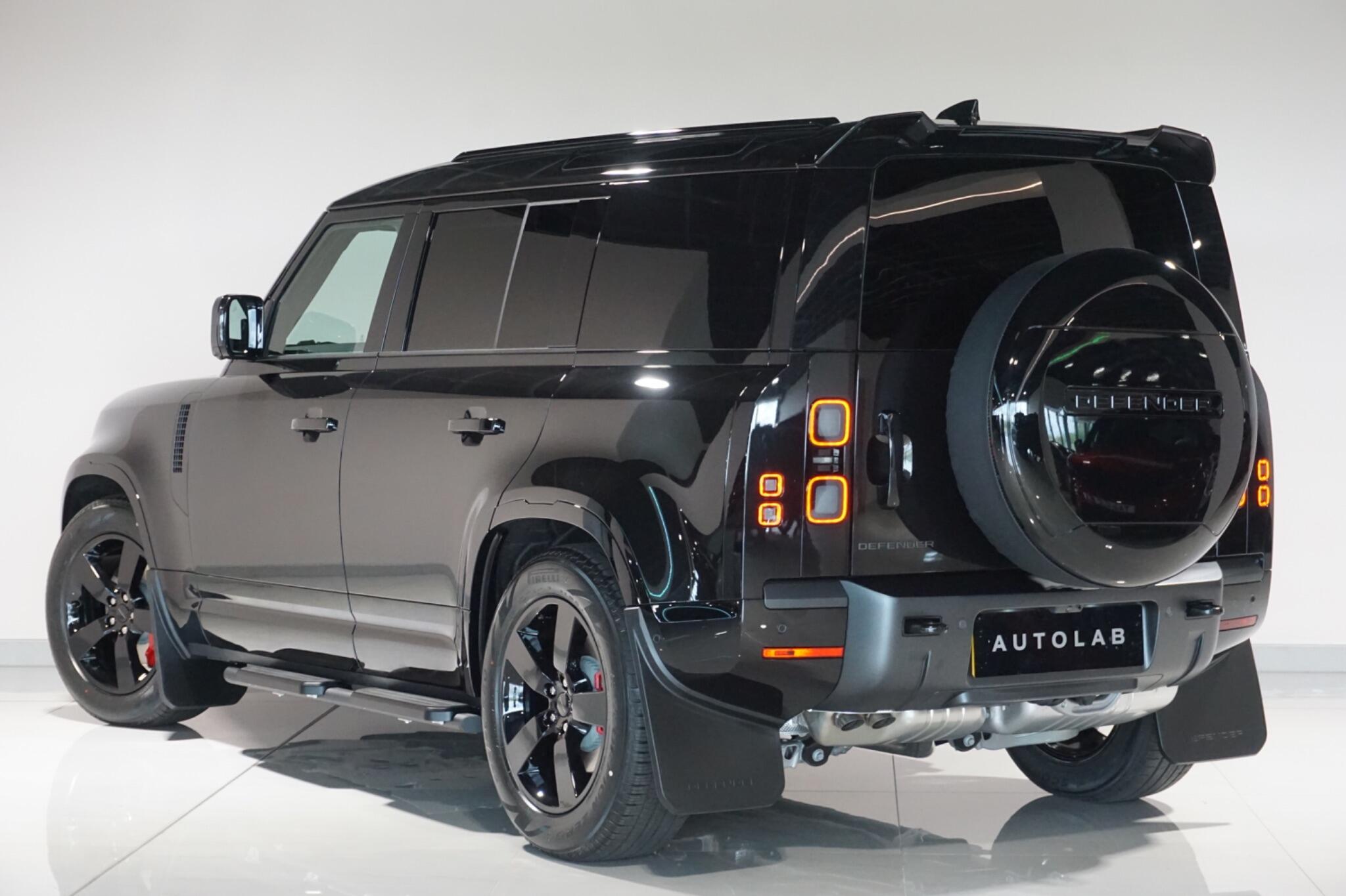 Land Rover Defender 110 3.0 D350 MHEV X-Dynamic HSE Hard Top SUV 5dr Diesel Auto 4WD MWB Euro 6 (s/s) (350 ps)